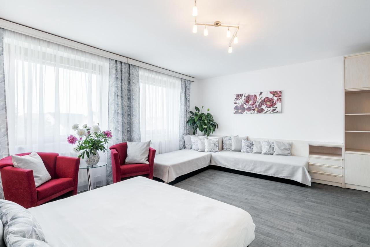A.V.E. Pension Kliska Prague Ngoại thất bức ảnh