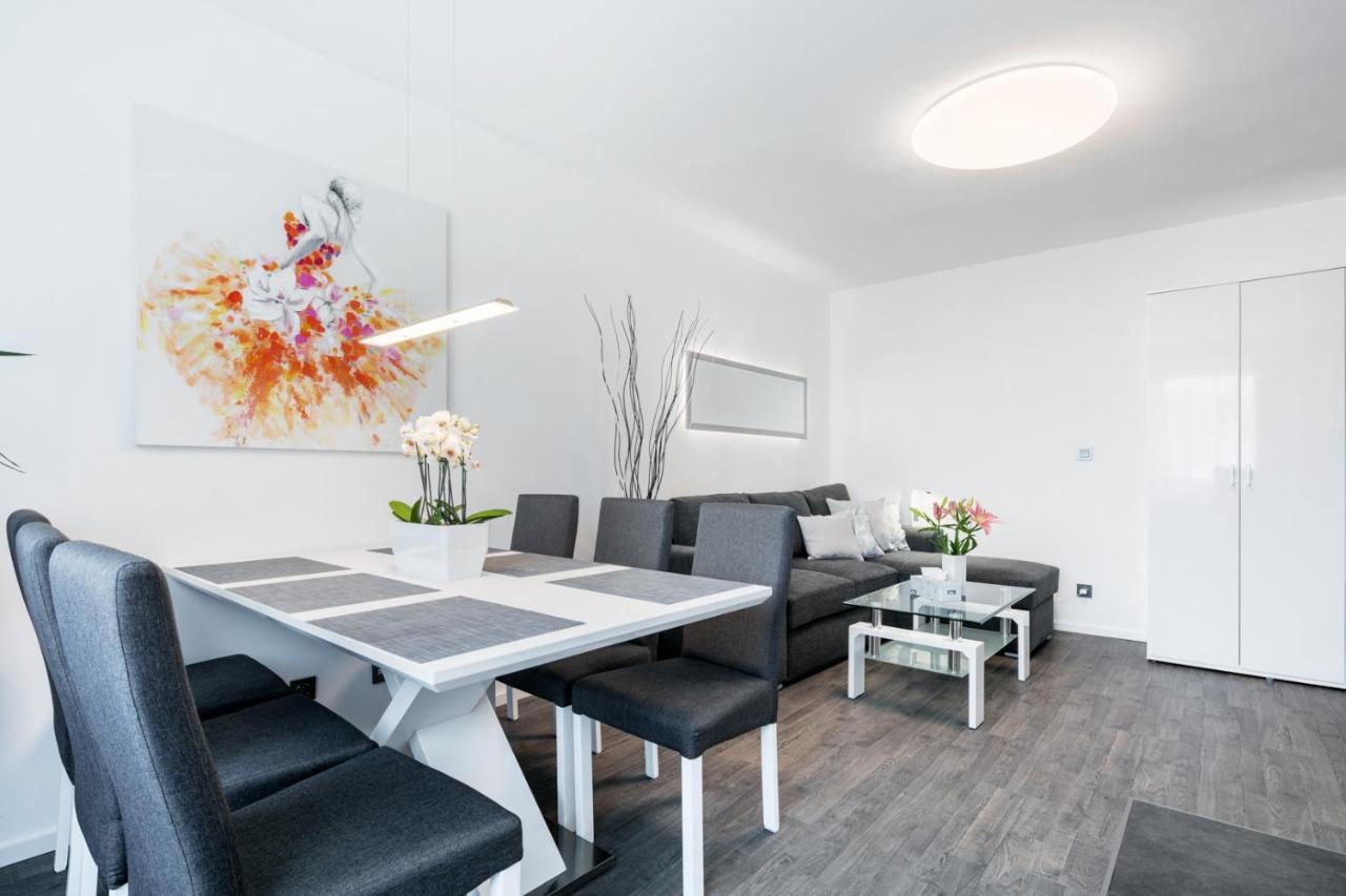 A.V.E. Pension Kliska Prague Ngoại thất bức ảnh
