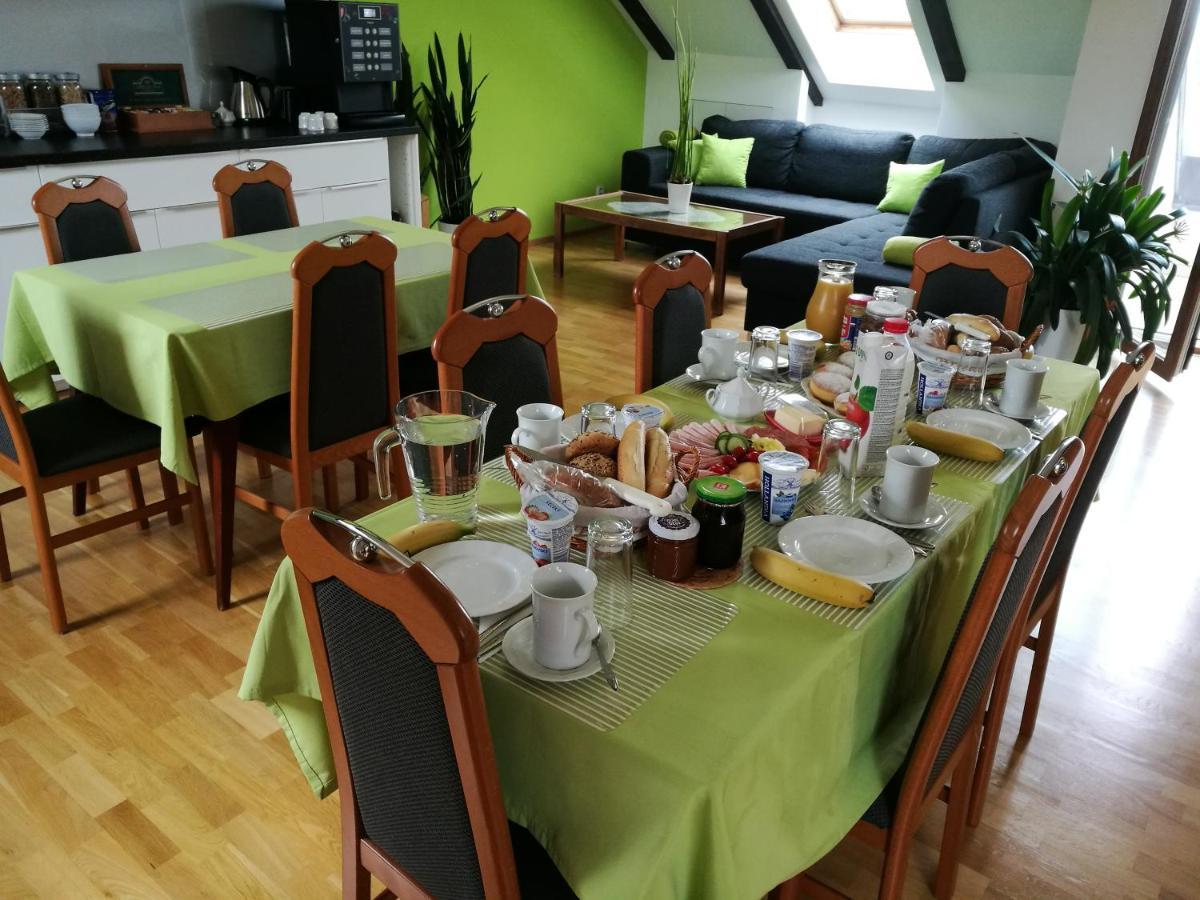 A.V.E. Pension Kliska Prague Ngoại thất bức ảnh